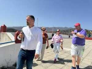 El alcalde de Telde recorre La Gavia escuchando de primera mano a sus vecinos