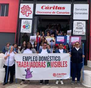 Cáritas Diocesana de Canarias denuncia la irregularidad administrativa y la discriminación de las trabajadoras del hogar