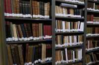 La Casa de Colón expone los libros más antiguos de su valioso Fondo Ballesteros