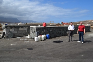 Gáldar construye en Sardina un refugio para contenedores y prepara un proyecto para instalarlo en más barrios