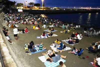Las Marañuelas, una playa de cine por  las Fiestas del Carmen de Arguineguín