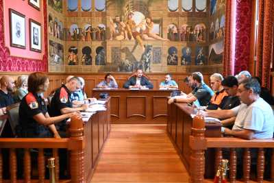 El Ayuntamiento celebra la Junta de Seguridad para las Fiestas Mayores de Santiago 2025