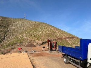 El Ayuntamiento de Guía inicia las obras para culminar el acondicionamiento del Mirador de La Atalayita