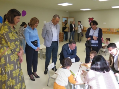 El CEIP Nicolás Aguiar cuenta desde hoy con una nueva aula para alumnos de 2 a 3 años