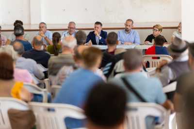 Fagajesto inaugura el recorrido por los barrios del grupo de gobierno para que los vecinos den su voz al futuro de Gáldar