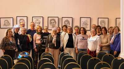 El proyecto Envejecimiento Activo celebró una visita guiada exclusiva con el artista Eugenio Aguiar