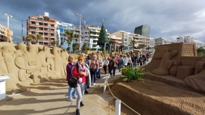 La Ruta de Belenes del Centro de Mayores de Guía incluyó los nacimientos de Arucas, la capital y el de la Sociedad de La Atalaya