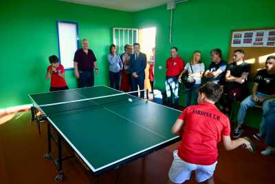 Gáldar inaugura en Sardina las nuevas instalaciones del Club de Tenis de Mesa Galagagui