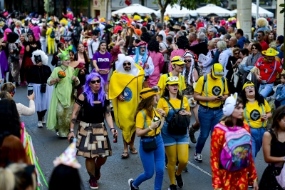 «Los Carnavales del Mundo» preparan una cabalgata con 120 carrozas inscritas, la mayor cifra de los últimos años