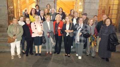 El programa ‘Envejecimiento Activo’ de Gáldar acerca la cultura teatral a las personas mayores con la obra ‘Ayer de ayer