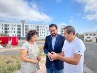 La Junta de Gobierno Local aprueba un aumento en el presupuesto para culminar los trabajos de instalación eléctrica en Arauz