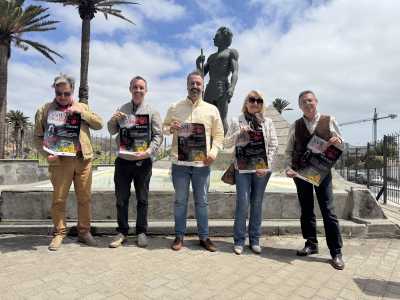 La Plaza de San Juan acoge el talento y la emoción bajo las estrellas del Festival Noche de Boleros