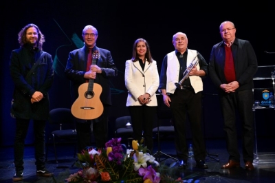 Sacré Dúo encandiló al público a ritmo de jazz y bossa nova en el XXVIII Encuentro Internacional de Guitarra Clásica Ciudad de Guía