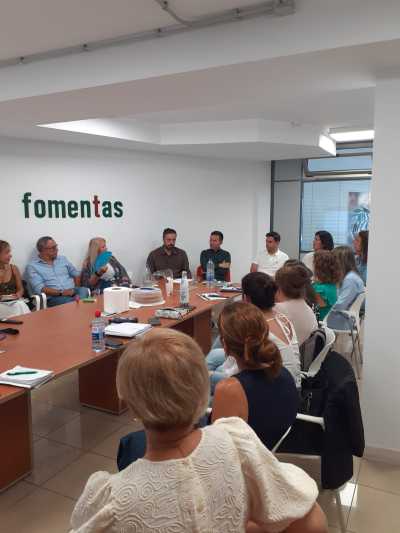 El alcalde de Telde acompaña a Fomentas en la presentación de sus próximos objetivos