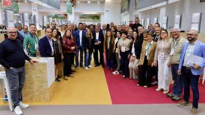 Gobierno y bodegas canarias planifican los acciones de promoción exterior de 2026 y 2027 en BWW