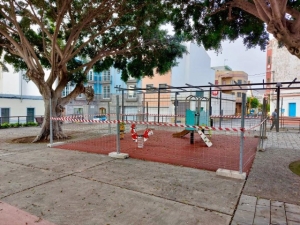 Telde inicia las obras de instalación de una pérgola en el área infantil del parque Franchy Roca