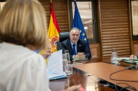 El Consejo aprueba incrementar en más de 124.000 euros las ayudas a mujeres sin recursos que sean víctimas de violencia de género