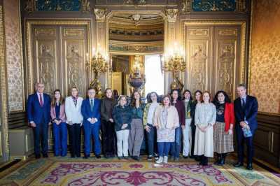 Tristancho expone los beneficios de una asistencia integral para las personas con cáncer de mama