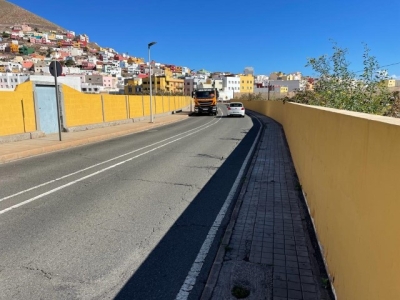 El próximo lunes comienzan las obras de recrecido de las aceras de la carretera de La Atalaya