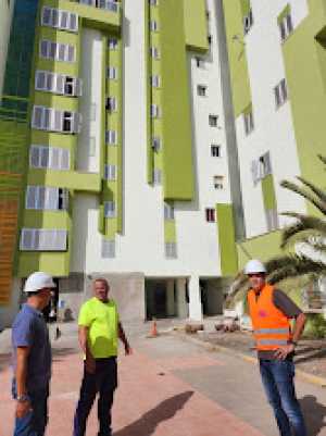 Fomentas da luz verde a la reanudación de las obras para la rehabilitación de las 372 viviendas en Jinámar