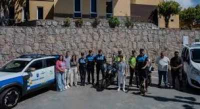 La Policía Local de Mogán incorpora nuevos vehículos y suma una nueva agente canina