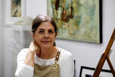 La artista Alicia Lasala exhibe su serie ‘Serenidad en el caos’ en Santa Lucía de Tirajana