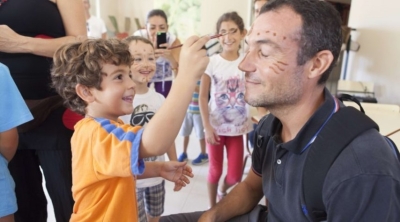 Cueva Pintada celebra el Día Europeo del Arte Rupestre con un taller en familia