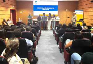 La Gerencia de Atención Primaria de Gran Canaria da la bienvenida a 44 residentes en Medicina y en Enfermería Familiar y Comunitaria