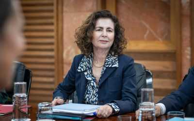 Hacienda prorroga en 2026 la bonificación al combustible para las islas no capitalinas