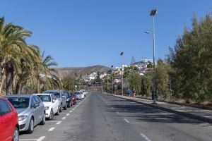 Los Caideros y Loma 2 estrenan  alumbrado público fotovoltaicoº