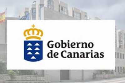 El presidente de Canarias interviene en el acto de entrega del Premio Gorila a la reina Sofía