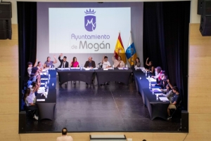 Los jóvenes de Mogán, protagonistas del Pleno por el Día de la Infancia