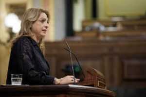 Valido reclama al Estado medidas específicas para las islas ante la crisis internacional que ya impacta “en el bolsillo de los canarios”