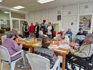 El proyecto ‘Leyendo con nuestros mayores’ culmina con un recital de poesía en el Centro de Día