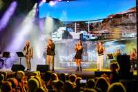 Talento y complicidad en el Festival Raíces Guienses