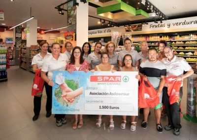 Spar Gran Canaria recauda 1500 € solidarios para la Asociación Asdownsur