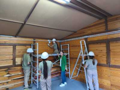 El PFAE-GJ ‘USB’ dota de conexión a internet a las cabañas de la Finca El Viso