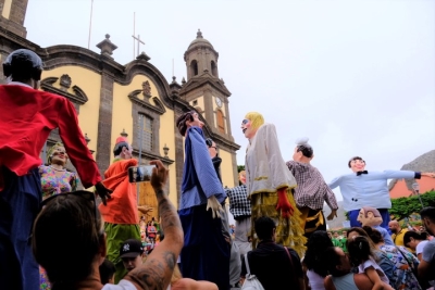 Los Pasacalles de Papagüevos de las fiestas de Guía arrancan este  sábado