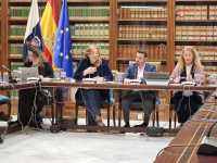 Sanidad amplía en dos años la oferta de servicios de atención domiciliaria para la atención al cáncer, a la salud mental y los cuidados paliativos