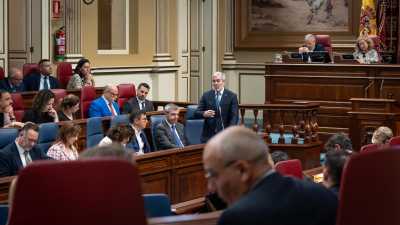 Clavijo lamenta que los derechos adquiridos por Canarias sean cuestionados siempre por el Estado