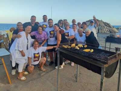 La Noche de San Juan ilumina Playa de Mogán con fuego, emoción y magia