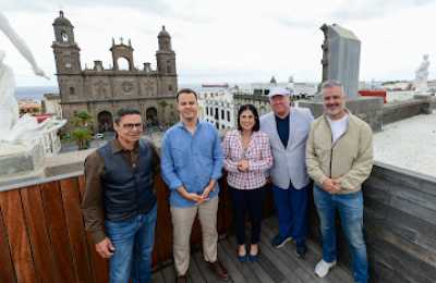 La plaza de Santa Ana acoge la XVI «Noche de boleros»