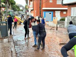 Telde contabiliza una veintena de vehículos afectados y unas 23 inundaciones entre locales, viviendas y garajes tras el paso de la borrasca