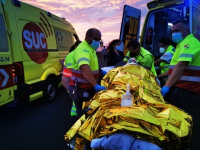 Dos ciudadanos extranjeros, auxiliados por la Policía Local de Gáldar en la zona del Faro de Sardina