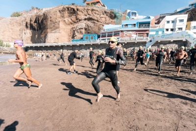 La SwimSilvestre Solidaria de Sardina brinda por un año saludable a 25º de temperatura