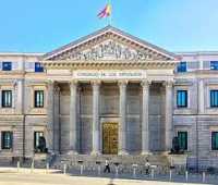 El pleno del Congreso de los Diputados guarda un minuto de silencio por el fallecimiento del expresidente canario Manuel Hermoso