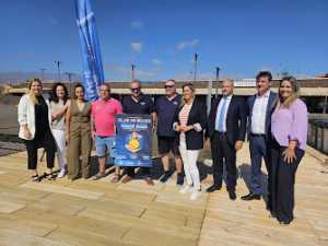 Suelta de tortuga y limpieza submarina y de playa para celebrar el 25 aniversario del club de buceo Gran Azul