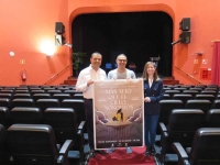 La obra ‘Más alto que el cielo, nosotros’, de Javier Estévez, recorrerá Tenerife y Gran Canaria