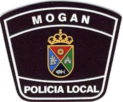Un hombre en búsqueda y captura es detenido en Mogán conduciendo sin carnet y ebrio