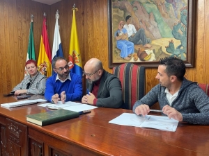 La Villa de Moya recibe la visita del consejero de Deportes del Cabildo